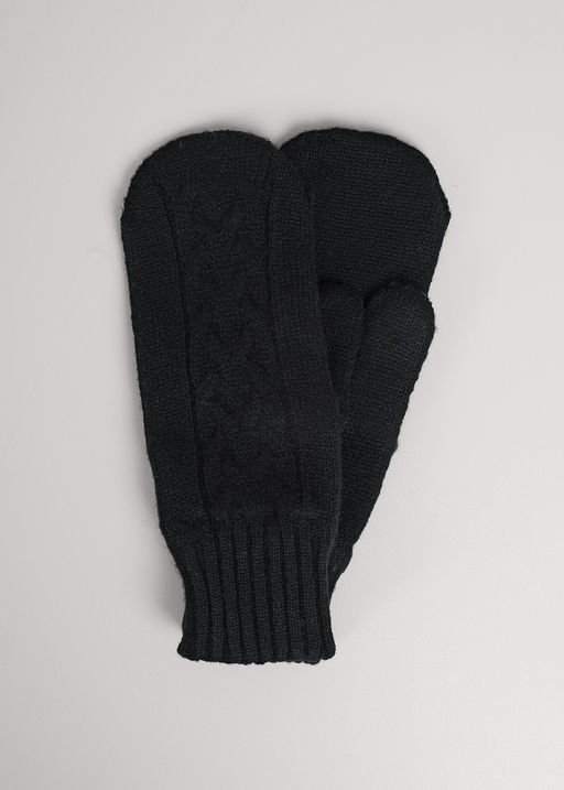 Варежки женские