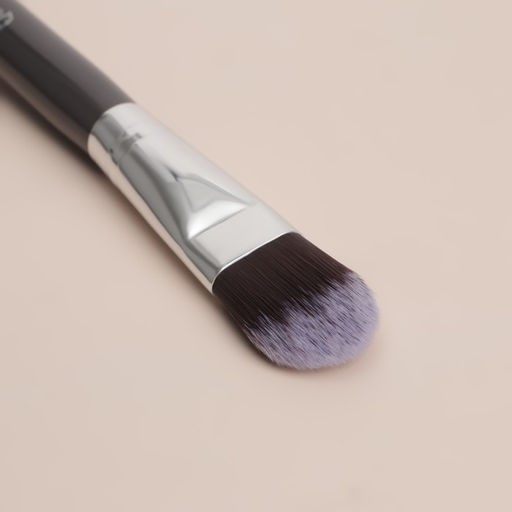 Кисть для макияжа Brush GRAPHITE, 17 (+/- 1) см, цвет тёмно-серый/серебристый - Queen fair фото 3