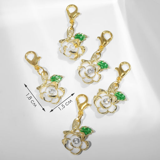 Цена за 5 шт. Шарм для браслета на карабине «Цветок. Роза с завитком», зелёно-белый в золоте