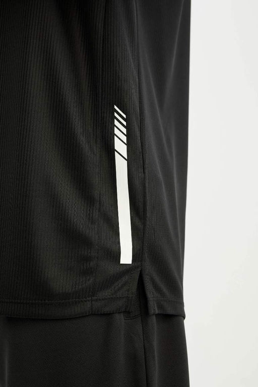 DeFactoFit Slim Fit майка из плотной ткани с круглым вырезом и принтом  фото 6