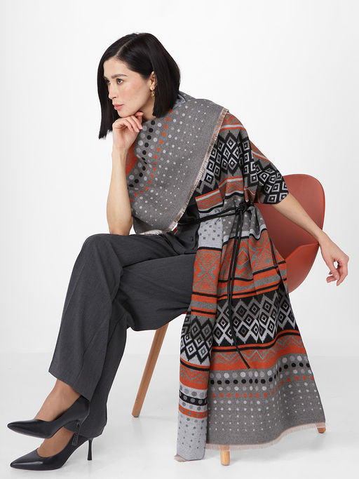 в составе ШЕРСТЬ и КАШЕМИР Большой, мягкий, теплый однотонный двусторонний палантин. - Tantino фото 5