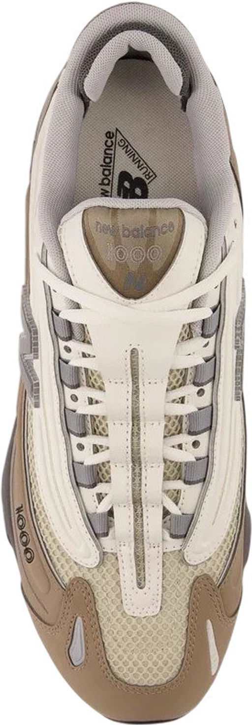 Кроссовки взрослые