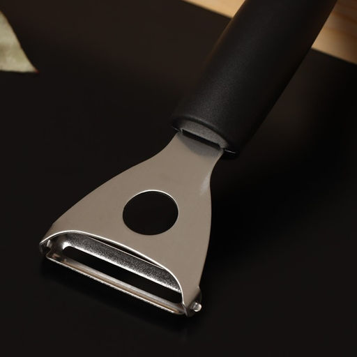 Овощечистка Доляна Чили, 18,5 см, цвет чёрный  фото 2