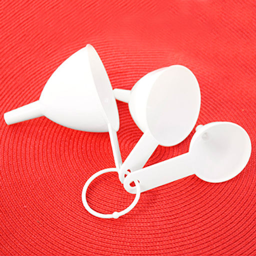 Воронка пластмассовая, с ручкой, с мерной шкалой, набор 3 штуки: д6,5см h6,7см; д8,5см h9,2см; д9,5см h11,2см, цвет - белый (Китай)