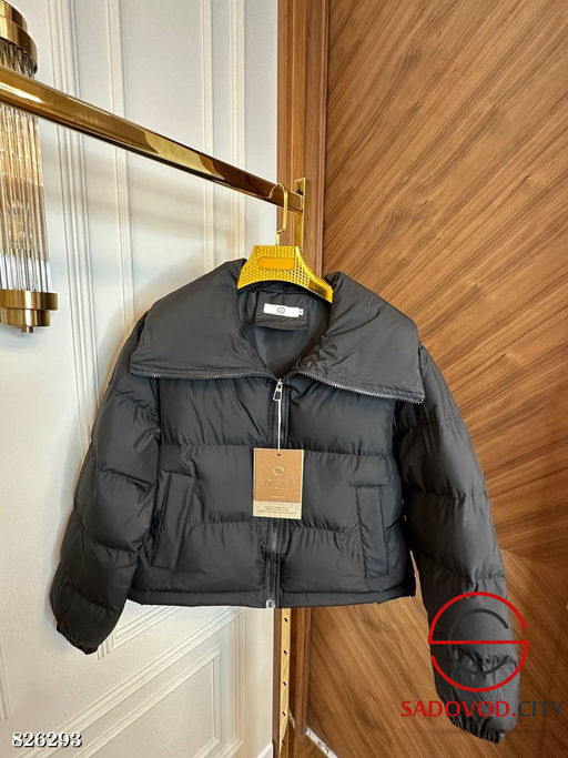 Куртка весенняя с капюшоном