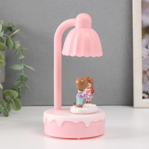 Фигурка светящаяся Парочка малышей тянутся друг к другу, 8?8?16 см, МИКС