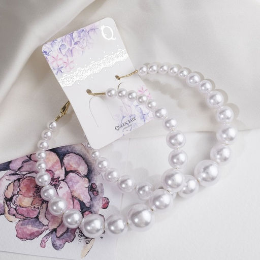 Серьги-кольца Нежность жемчуга кольца крупные, цвет белый в золоте, d=8 см - Queen fair фото 3