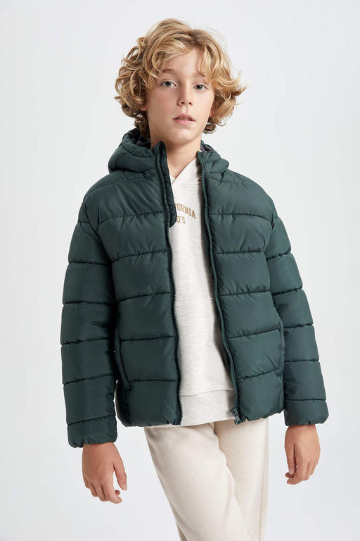 Базовая куртка-пуховик с водоотталкивающим капюшоном для мальчиков - Defacto фото 5