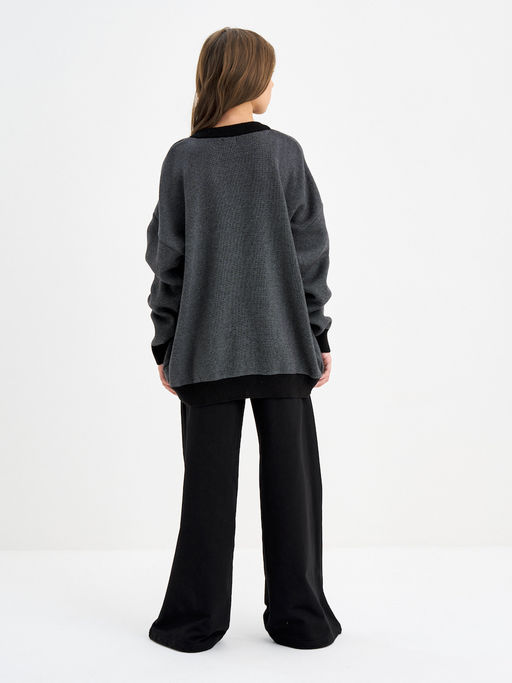 Черный джемпер для мальчика