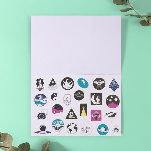 Наклейки в книжке «Космография», 3 фона, голография, 20.7×14.2 см