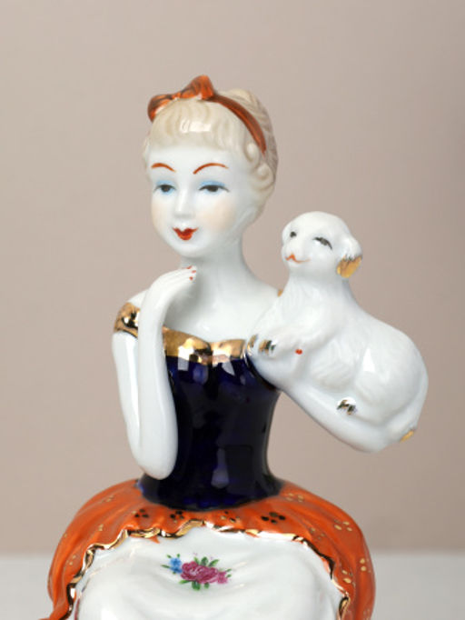 Статуэтка Дама с собачкой 20 см / 151104 /уп 50/ - ГалеонТрейд фото 2