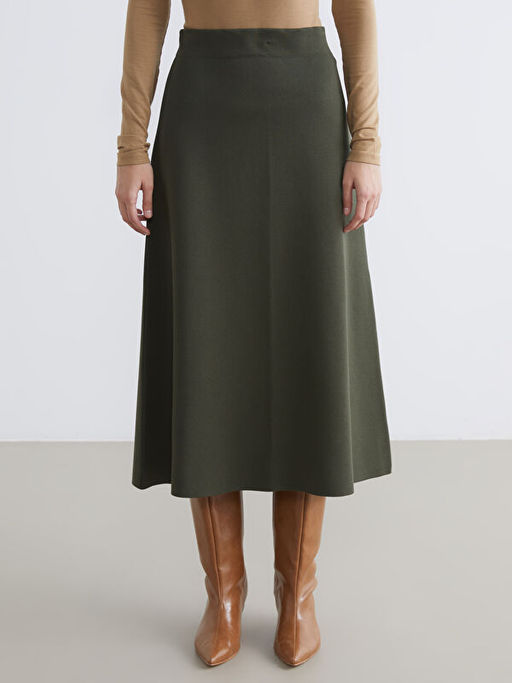 Beli Lastikli Triko Etek