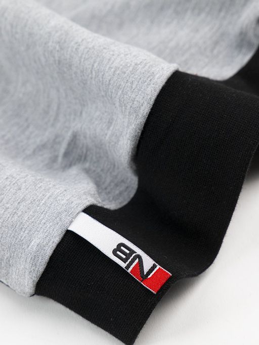 Костюм спортивный