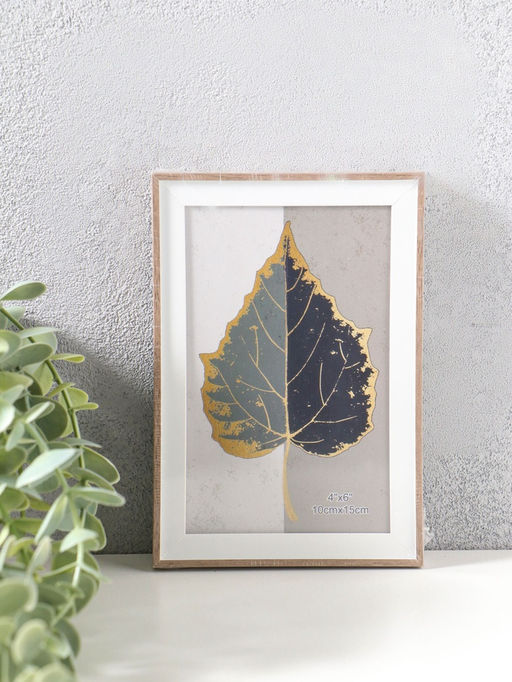 Цена за 2 шт. Фоторамка пластик 10х15 см "Современная классика" беж и белый 16х10,8х1,5 см