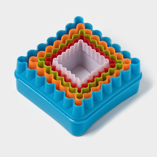 Цена за 2 шт. Формы для печенья Доляна «Квадрат», набор 5 шт., 8×8×3.5 см, пластик, МИКС