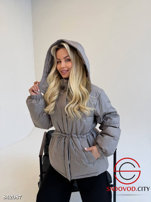 Куртка женская весенняя