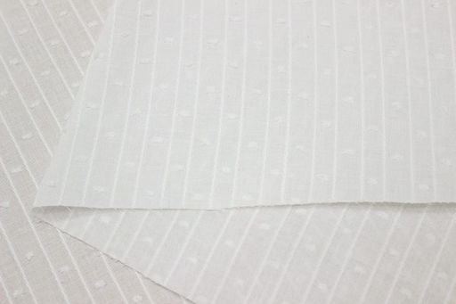 Фактурный хлопок "Шарики-полоски" цв.молочный, ш.1.5м, батист, хлопок-100%, 80гр/м.кв