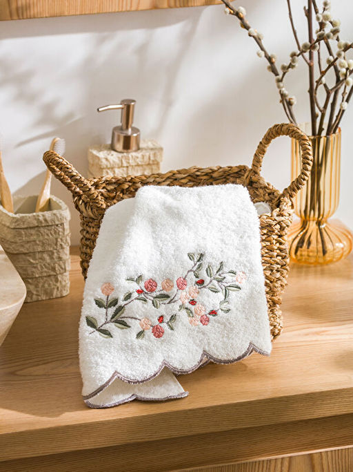 ?i?ek Nak??l? Y?z Havlusu 50x80 Cm