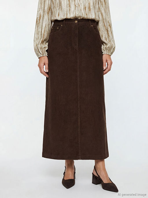 B?y?k Beden Standart Fit Fitilli Kadife Etek