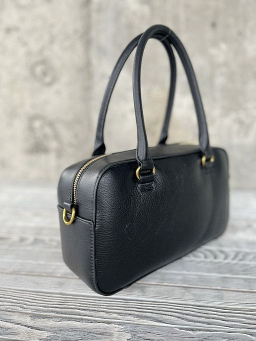 Женская кожаная сумка бочонок 3132 Блек