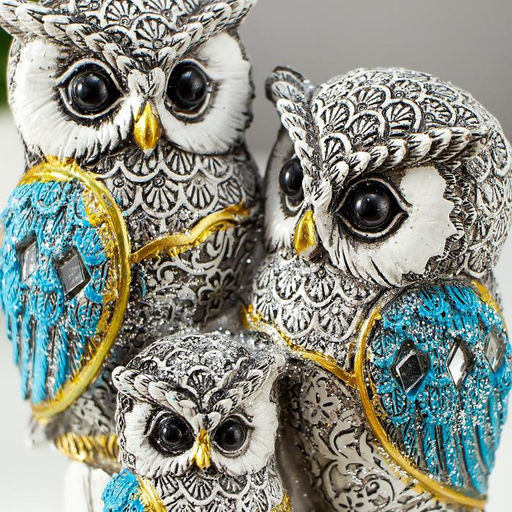 Фигурка полистоун «Семейство серых филинов с синими крыльями, на пеньках», 14.5×8.5×5.5 см