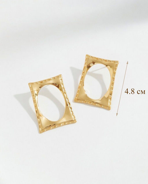 Стильные серьги