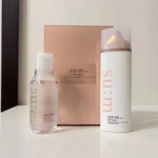 Крем солнцезащитный охлаждающий в наборе SU:M37 Sun-Away Cooling Watery Sun Block AD Special Set, Sun Block 100ml+Cleansing Water 100ml