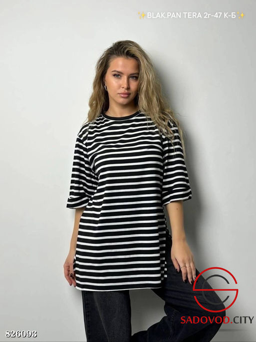 Футболка с разрезом женская