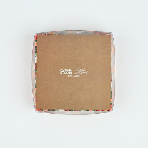 Цена за 5 шт. Коробка для кондитерских изделий с пластиковой крышкой 8 Марта, 10.5?10.5?3 см