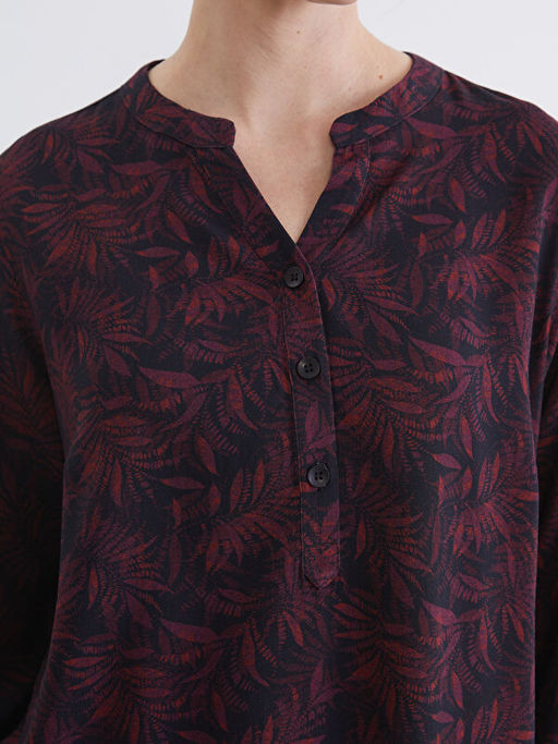 Ka??k Yaka ?i?ekli Bluz