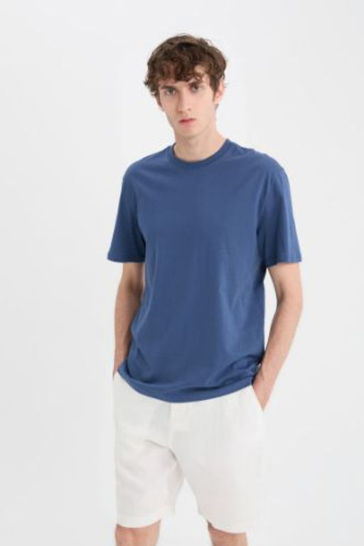 New Regular Fit Bisiklet Yaka Basic Duz K?sa Kollu Tisort