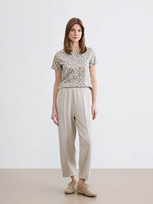 Bisiklet Yaka Leopar Desenli Kad?n Ti??rt