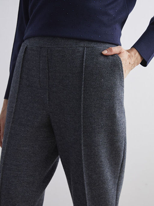 B?y?k Beden Bal?ks?rt? Desenli Kad?n Pantolon