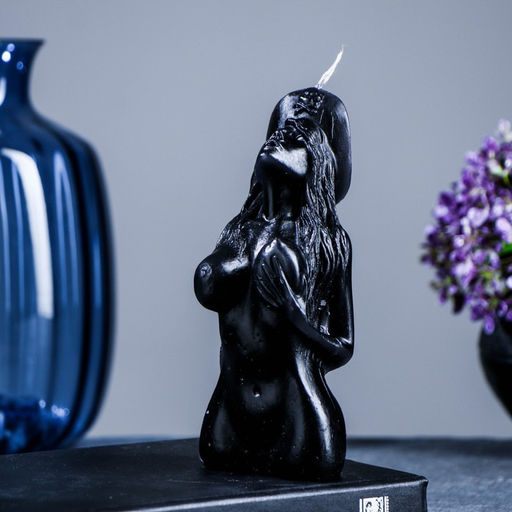 Фигурная свеча "Элизабет" черная 15см