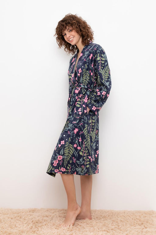 VERY NEAT _ Е 50021/индиго,ночные цветы халат жен