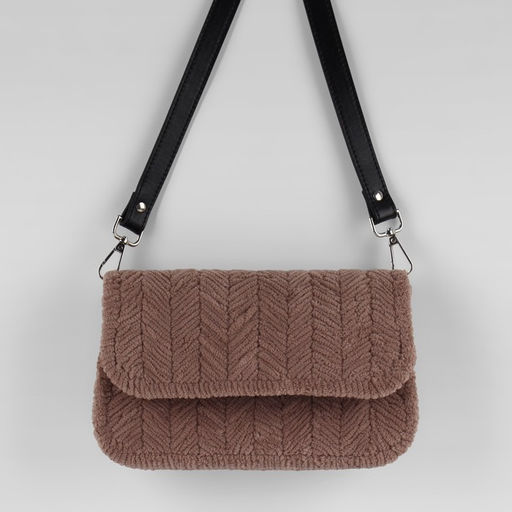 Канва-основа для вышивания сумки, пластиковая, 45×47 см, 2×2 мм, белая