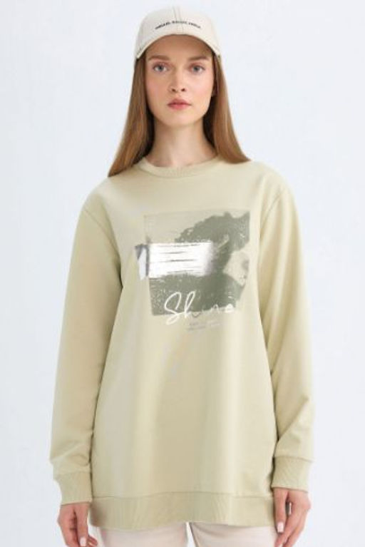 Regular Fit Bisiklet Yaka Parlak Bask?l? Sweatshirt Tunik