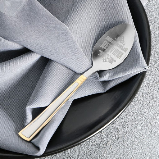 Ложка чайная с гравировкой Любимый дедушка, 3 х 14 см - Семейные традиции фото 4