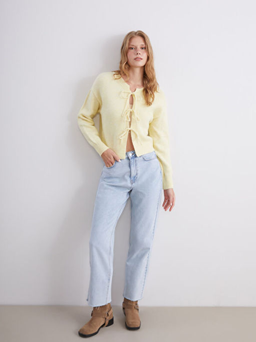 Ba?lamal? Yaka Kad?n Triko H?rka