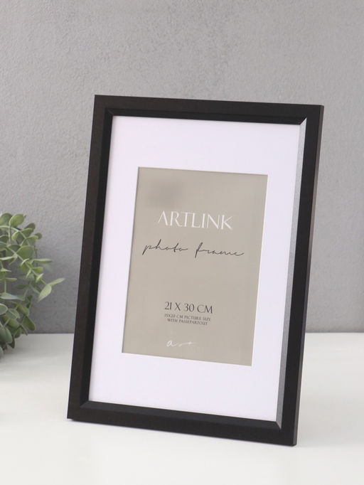 Фоторамка для фото 21×30 см, с паспарту (15×20 см), Anna, МДФ, чёрный (пластиковый экран)