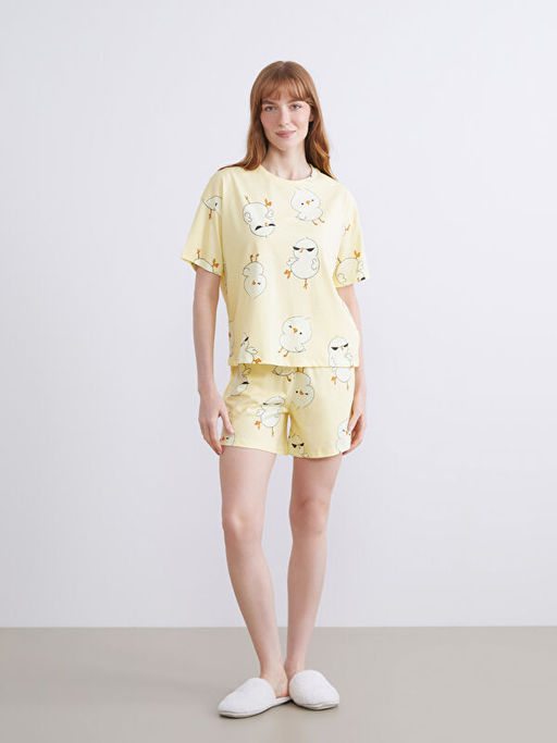 Bisiklet Yaka Bask?l? Kad?n ?ortlu Pijama Tak?m?