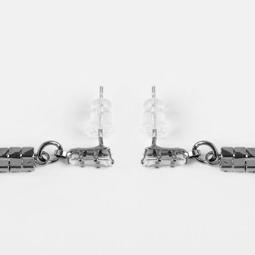 Серьги висячие со стразами Капель блеск, цвет бело-чёрный в сером металле, 11см - Queen fair фото 2