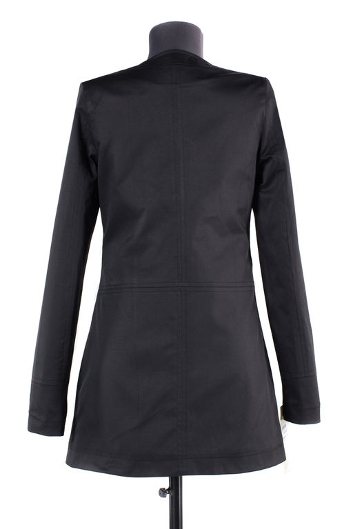 Ветровка жакет