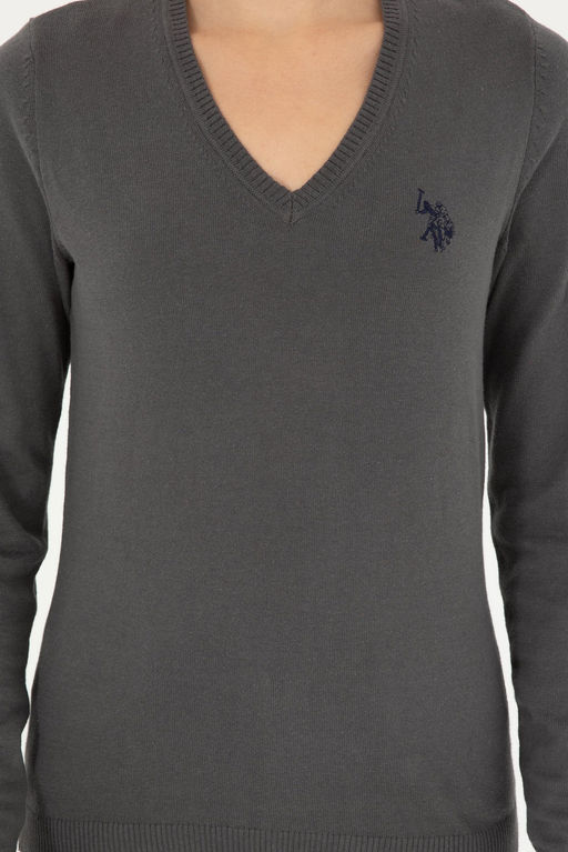 Женский базовый свитер антрацитового цвета с v-образным вырезом Неожиданная скидка в корзине - U.s. polo assn фото 6