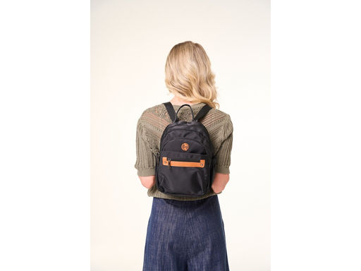 Рюкзак женский Lanotti 2069/черный