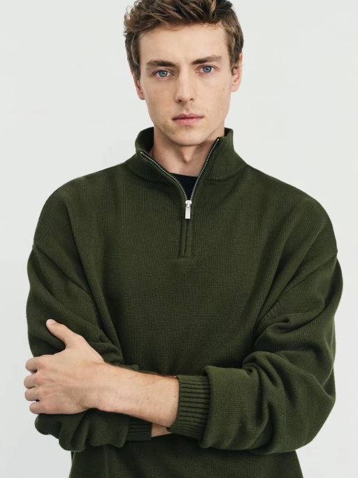 Джемпер на молнии regular fit / Zarina
