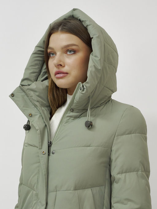 Куртка зимняя с капюшоном удлиненная стеганная зеленого цвета 9650Z - Mtforce фото 18