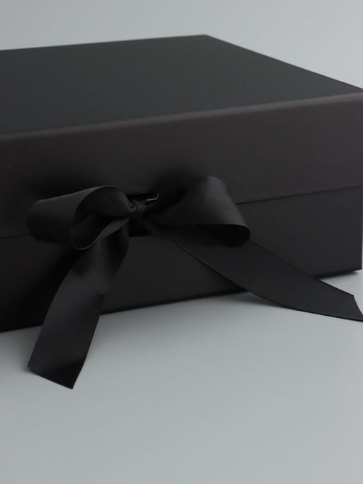 Коробка подарочная с бантом складная 29 х 22 х 10,5 см Черная