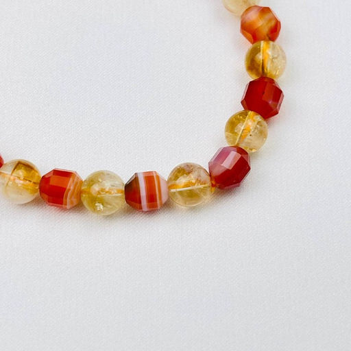 Браслет из Цитрина и Сердолика с подвеской "колокольчик" 17 см