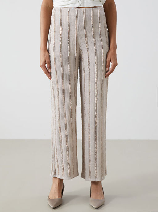 Beli Lastikli Dokulu Geni? Pa?a Kad?n Pantolon